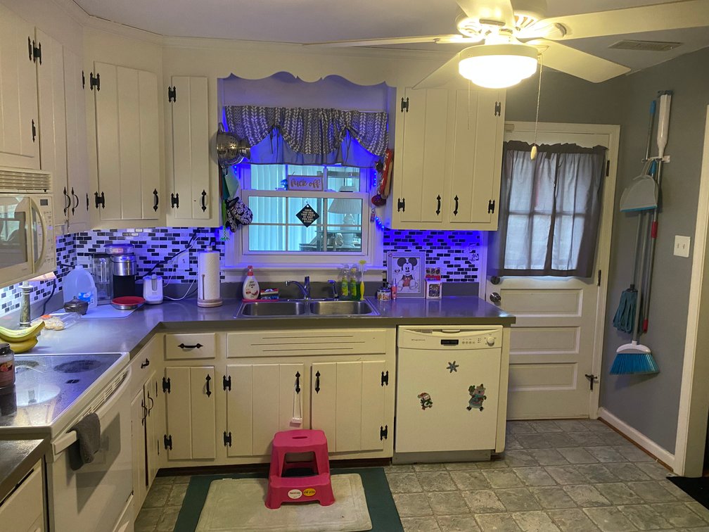 Image for Henrico Co. - 4 BR, 2 BA, 2,484 SF -Brickfront Home - 8304 Franconia Rd.