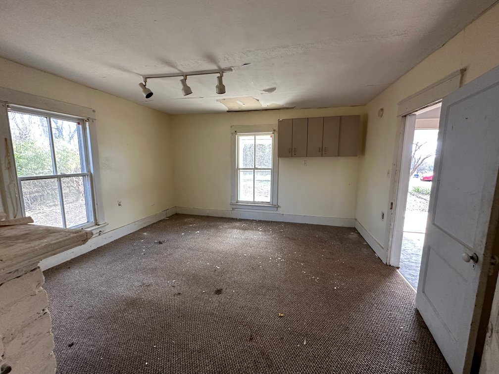 Image for 2 Bed & 1 Bath Fix and Flip Special near Farmville, VA