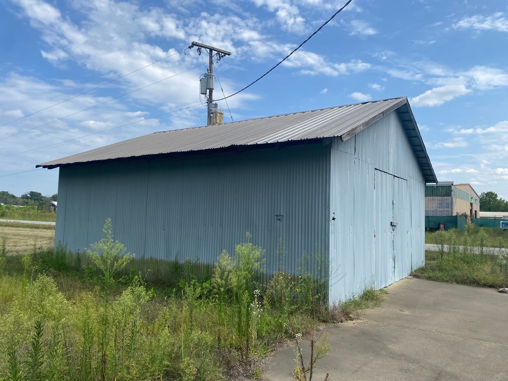 Image for Foreclosure Auction - 8,295 sq ft Industrial Warehouse/Office Flex Property on 5 acres - 16388 Industrial Dr. Milford, VA 22514
