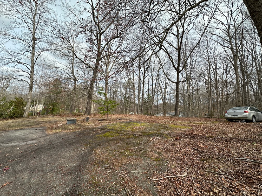 Image for House Flipper Special. Income Producing Opportunity in Fredericksburg, Va. 3 Bed/ 1 Bath, 920 Sq. ft on .41 Acres - Elk Dr