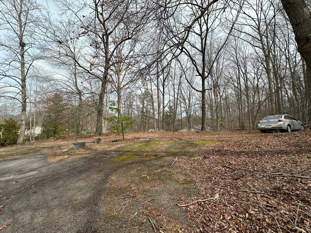 Image for House Flipper Special. Income Producing Opportunity in Fredericksburg, Va. 3 Bed/ 1 Bath, 920 Sq. ft on .41 Acres - Elk Dr