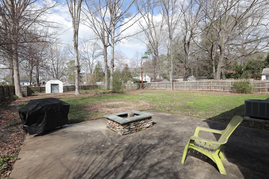 Image for 4 BR/2.5BA Charming Single-Family Home in West End Neighborhood - 2304 Briargrove Ct
