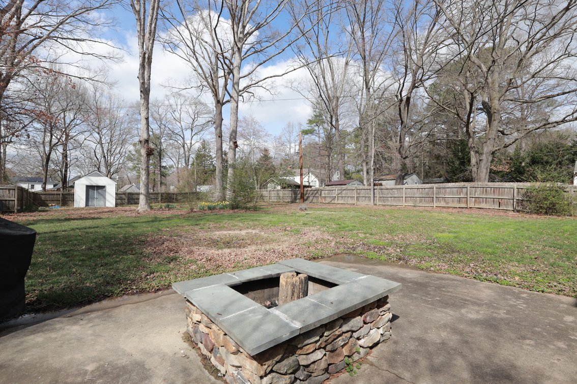 Image for 4 BR/2.5BA Charming Single-Family Home in West End Neighborhood - 2304 Briargrove Ct