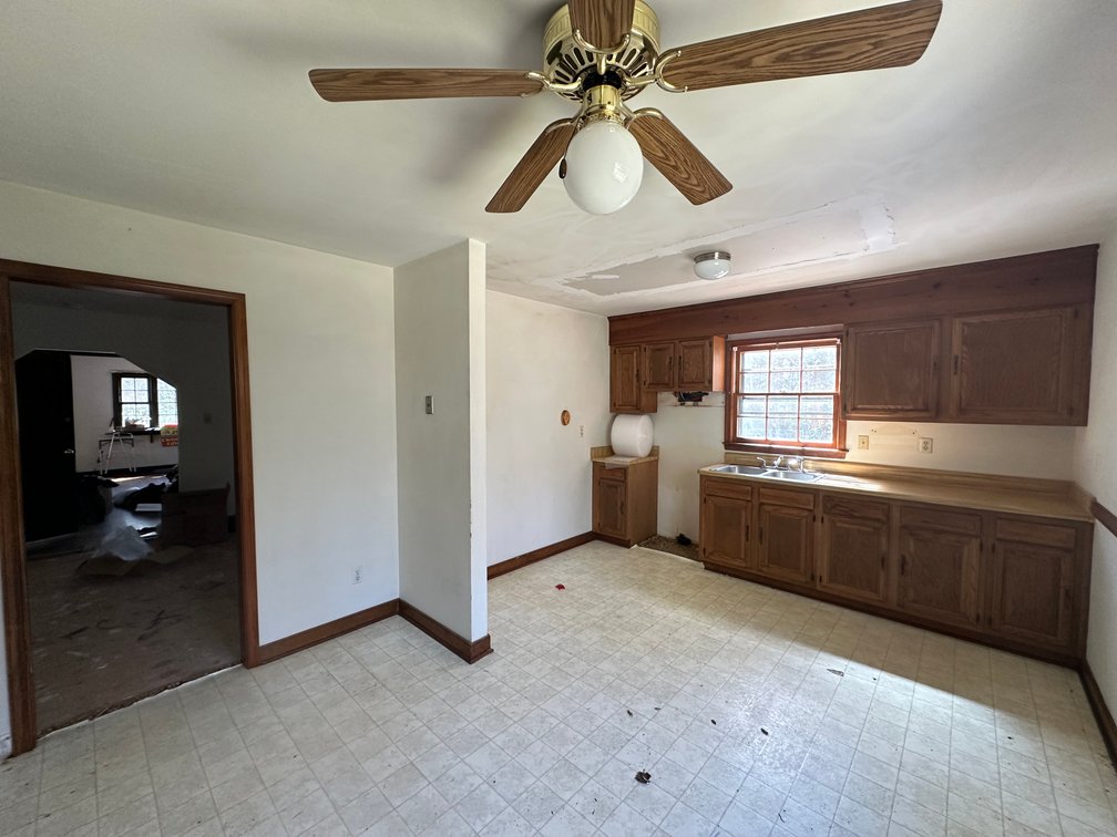 Image for Selling for the Estate of  Claiborne Cobb. House Flipper Special. 3 Bed/ 1 Bath, 1710 Sq. on 2.23 Acres+/- in Goochland, Va
