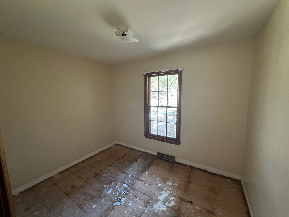 Image for Selling for the Estate of  Claiborne Cobb. House Flipper Special. 3 Bed/ 1 Bath, 1710 Sq. on 2.23 Acres+/- in Goochland, Va