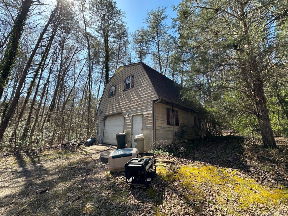 Image for Selling for the Estate of  Claiborne Cobb. House Flipper Special. 3 Bed/ 1 Bath, 1710 Sq. on 2.23 Acres+/- in Goochland, Va