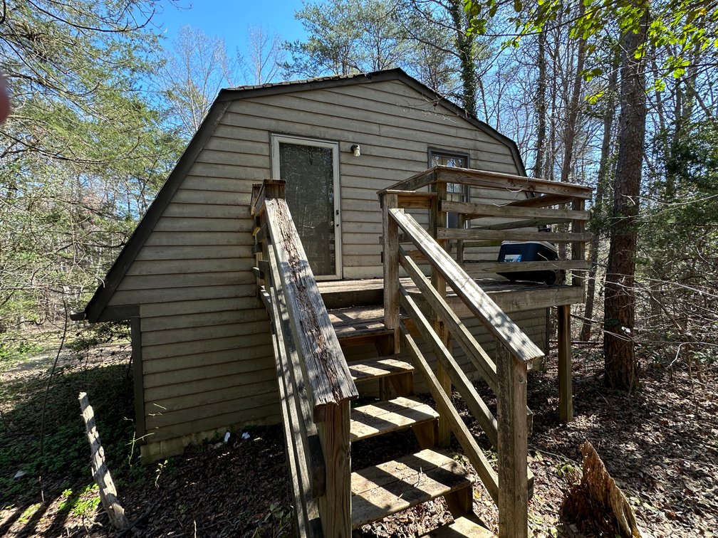 Image for Selling for the Estate of  Claiborne Cobb. House Flipper Special. 3 Bed/ 1 Bath, 1710 Sq. on 2.23 Acres+/- in Goochland, Va