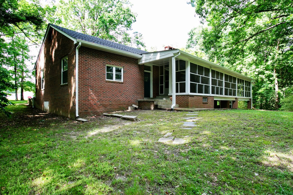 Image for Beautifully Renovated Brick Rancher on 1.33 Acres. 3 bed/ 3 bath, 2284 Sq.ft with an unfinished, 2000 +/-Sq.ft walkout basement.