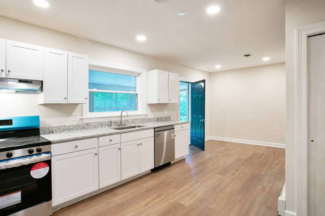 Image for Beautifully Renovated Brick Rancher on 1.33 Acres. 3 bed/ 3 bath, 2284 Sq.ft with an unfinished, 2000 +/-Sq.ft walkout basement.