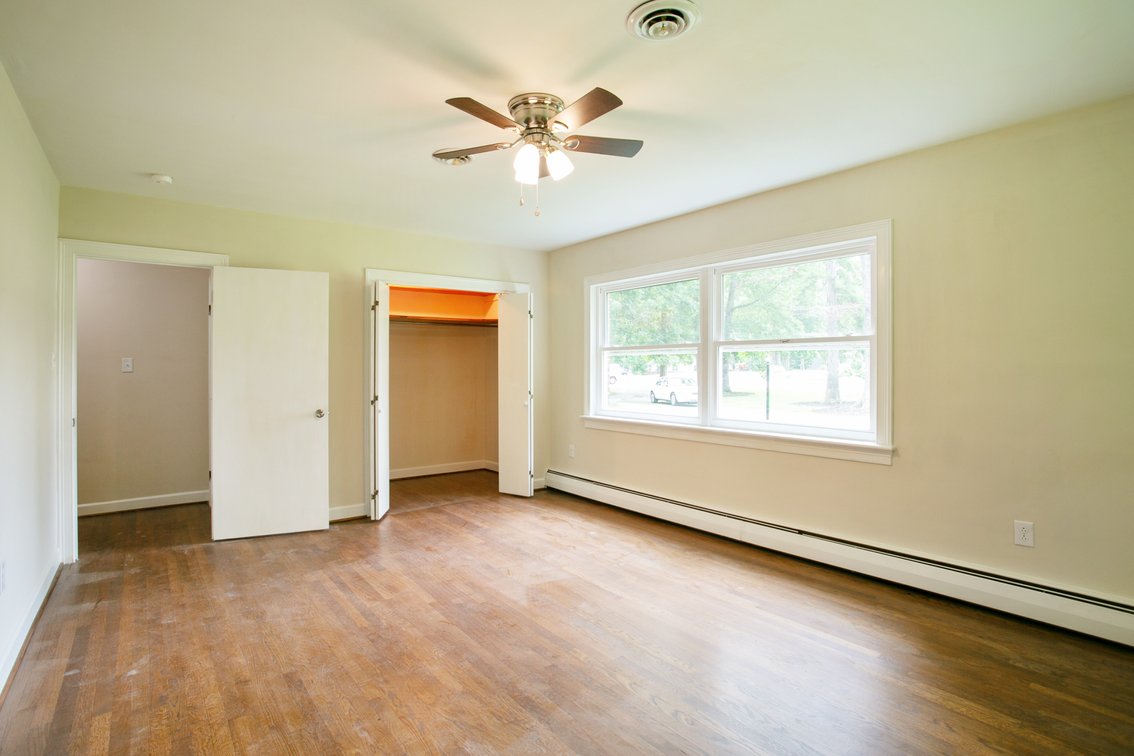 Image for Beautifully Renovated Brick Rancher on 1.33 Acres. 3 bed/ 3 bath, 2284 Sq.ft with an unfinished, 2000 +/-Sq.ft walkout basement.