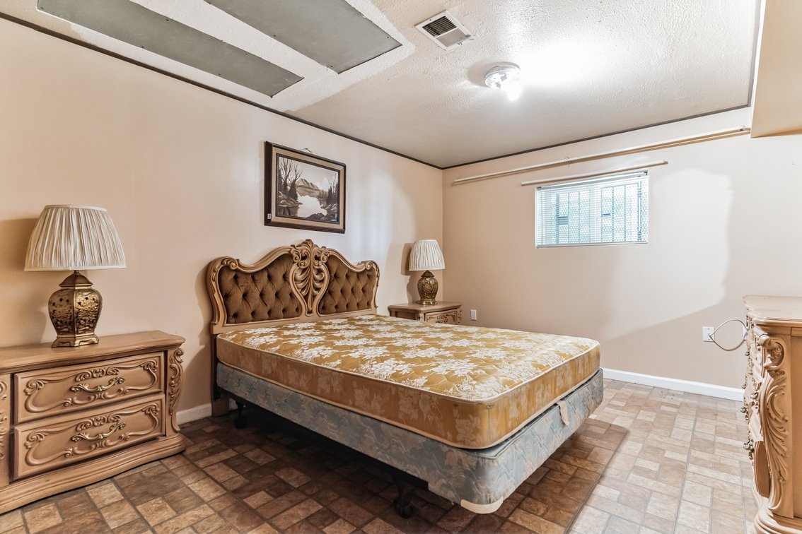 Image for Selling for the Estate Of Juanita Turley.  4 Bed/ 3 Bath, 4267 Sq. Ft on 1.89 Acres with Finished Basement. 8009 Poplar Hill Dr