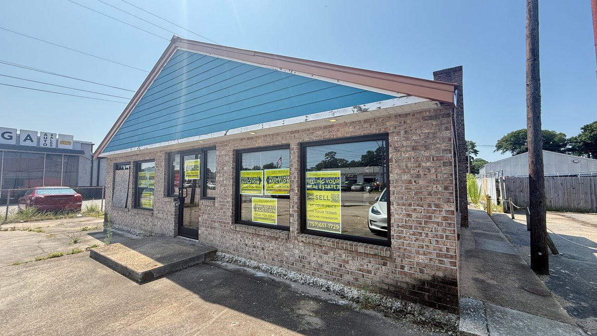 Image for Freestanding Retail/Restaurant Building – C2-Zoned Former Diner with 16 Parking Spots on High-Traffic Little Creek Rd, Norfolk, VA