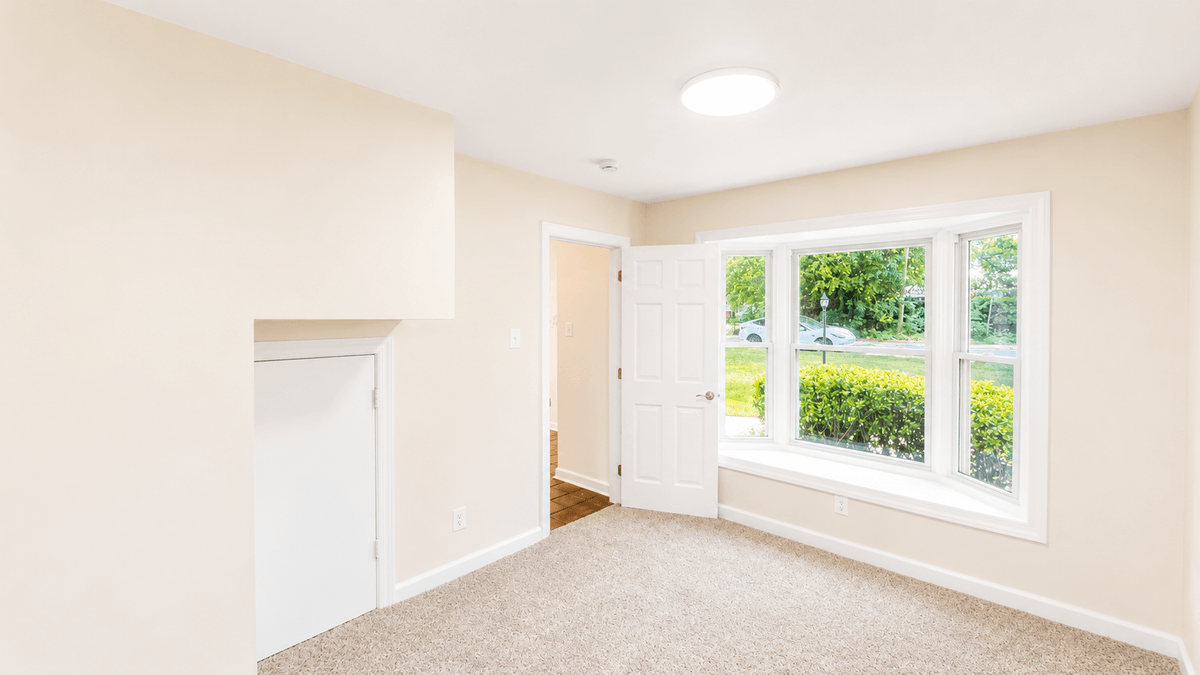 Image for Renovated  3BR/1.5BA Portsmouth Cape Cod with Detached Workshop