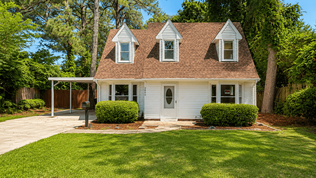 Image for Renovated  3BR/1.5BA Portsmouth Cape Cod with Detached Workshop