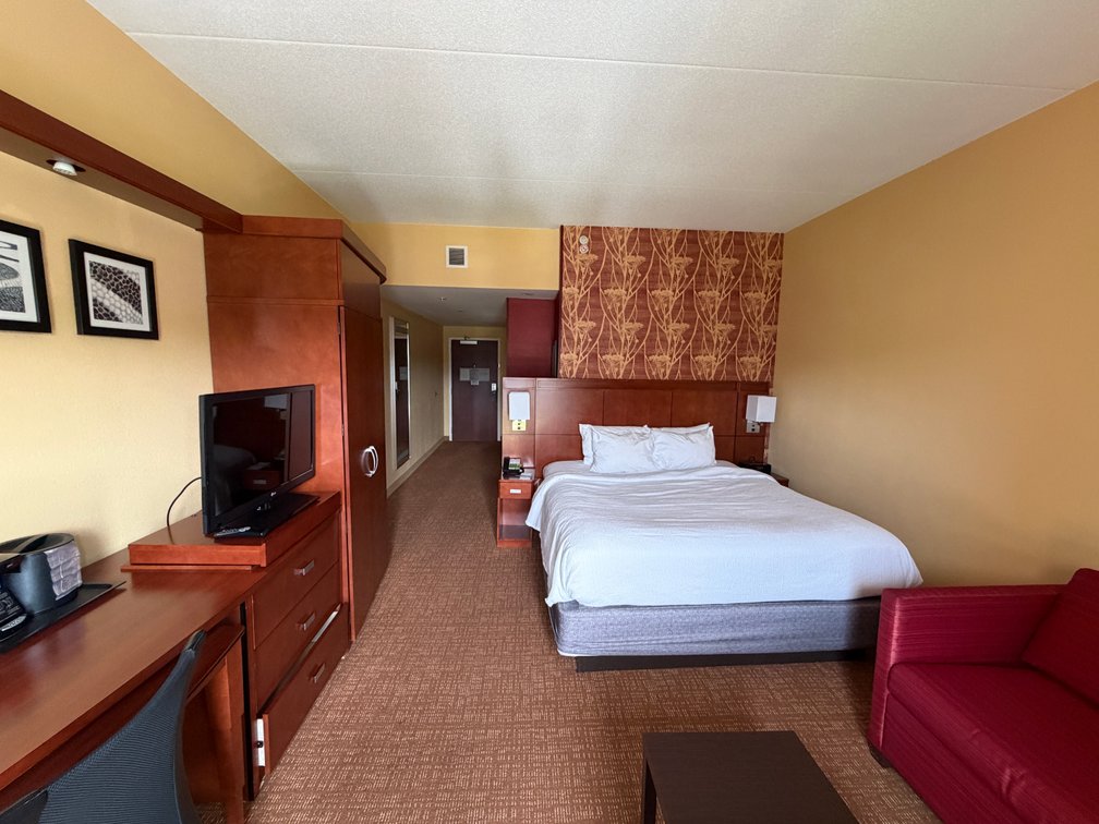 Image for Hotel Foreclosure Auction | 102-Room Hotel on 2.30± Acres | Bridgeport, WV