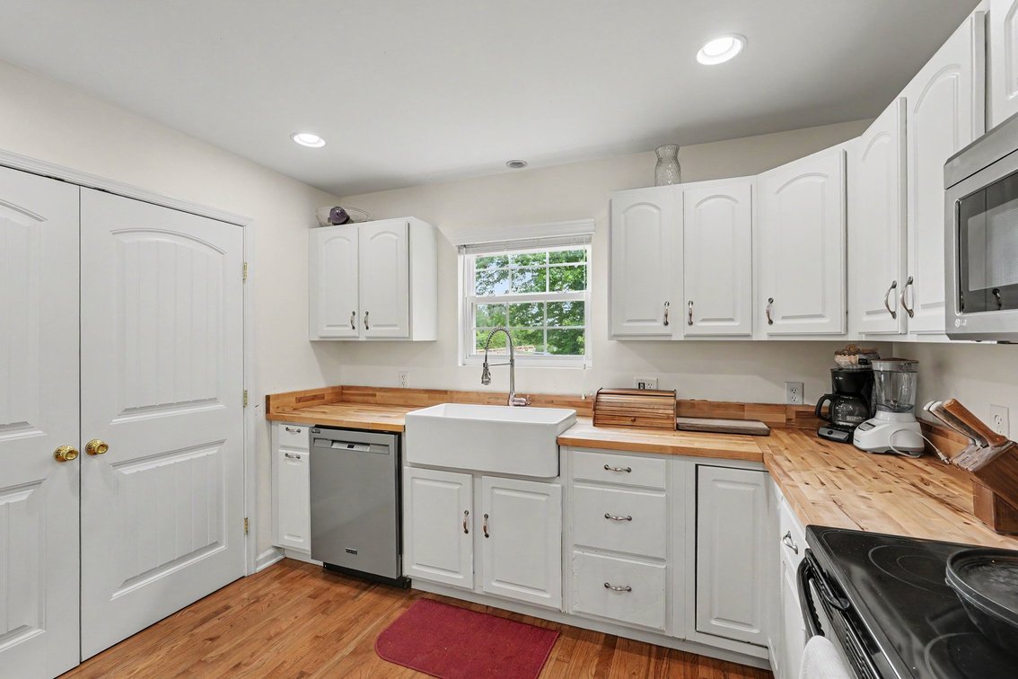 Image for Fredericksburg VA - 4 BR 3.5 BA - The Home You Want, at the Price You Set | Finance-Friendly Auction: 21182 Mount Road