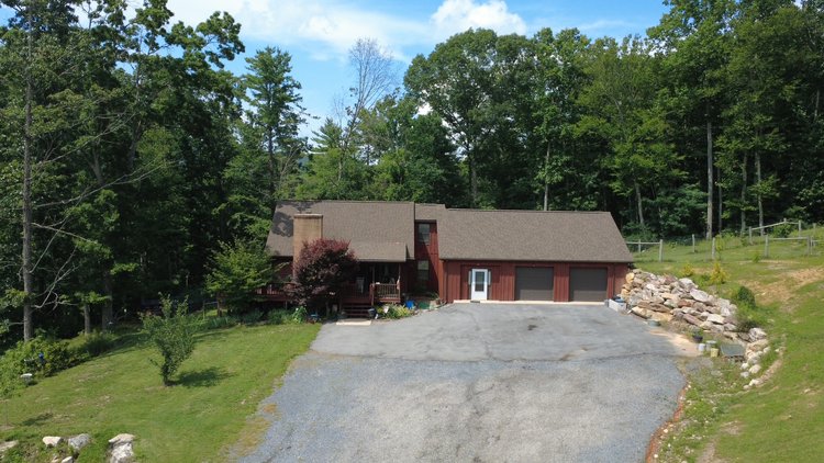 Image for Mountain Chalet on 7.34± Acres in Hot Springs VA, Minutes from The Omni Homestead Golf and Ski Resort