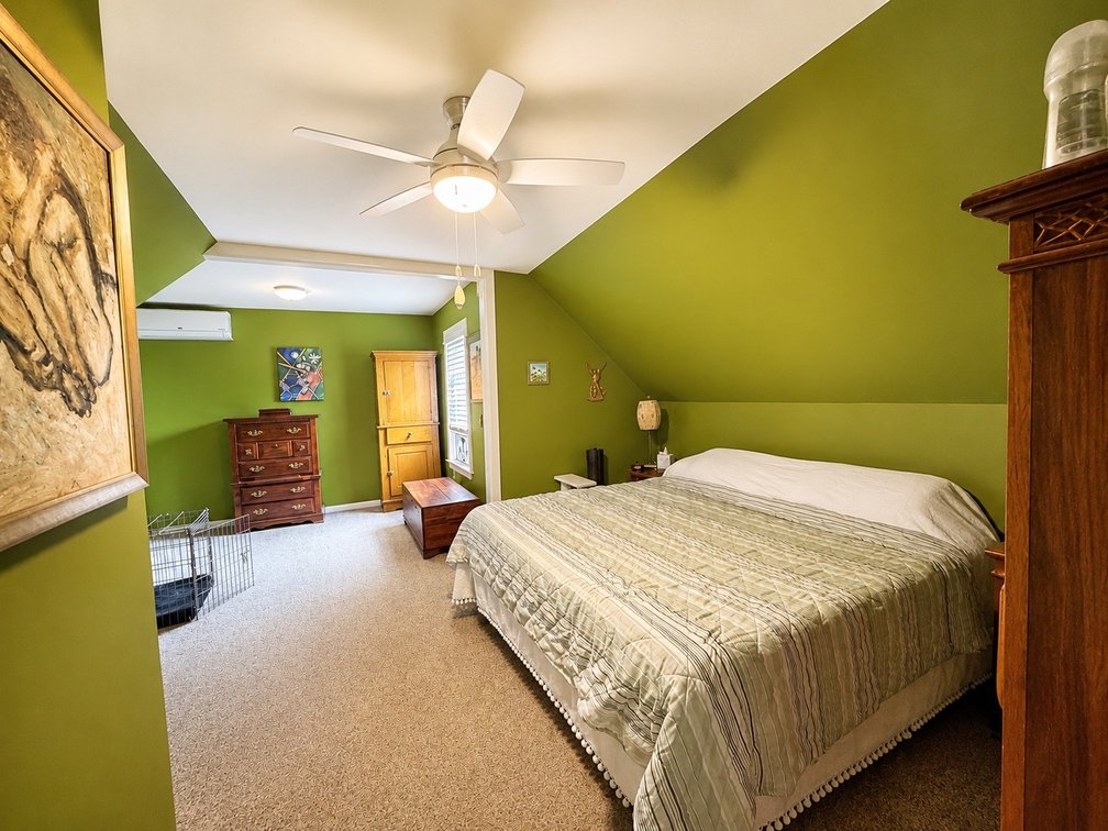 Image for Mountain Chalet on 7.34± Acres in Hot Springs VA, Minutes from The Omni Homestead Golf and Ski Resort