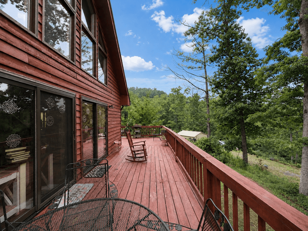 Image for Mountain Chalet on 7.34± Acres in Hot Springs VA, Minutes from The Omni Homestead Golf and Ski Resort