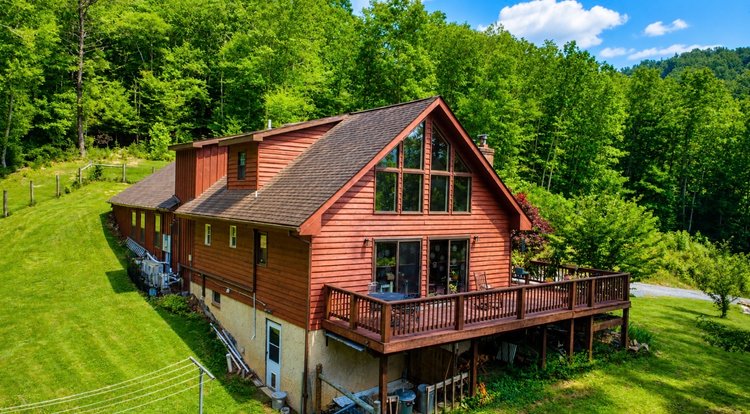Image for Mountain Chalet on 7.34± Acres in Hot Springs VA, Minutes from The Omni Homestead Golf and Ski Resort