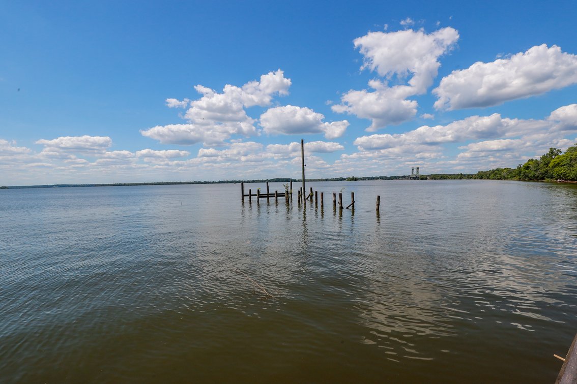 Image for Established Riverfront Restaurant on the James River - Prince George, VA