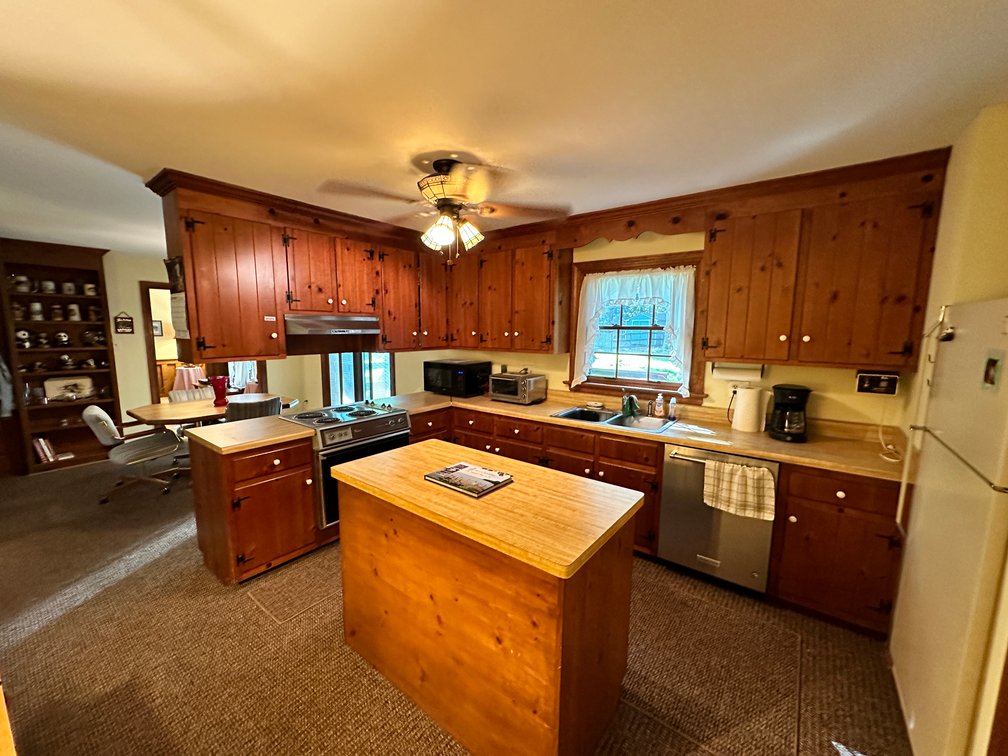 Image for Estate of David & Phyllis Ahlberg: 4 Bed/ 3 Bath,  2352 Sq. in the Brandermill Development - 13903 Sterlings Bridge Rd