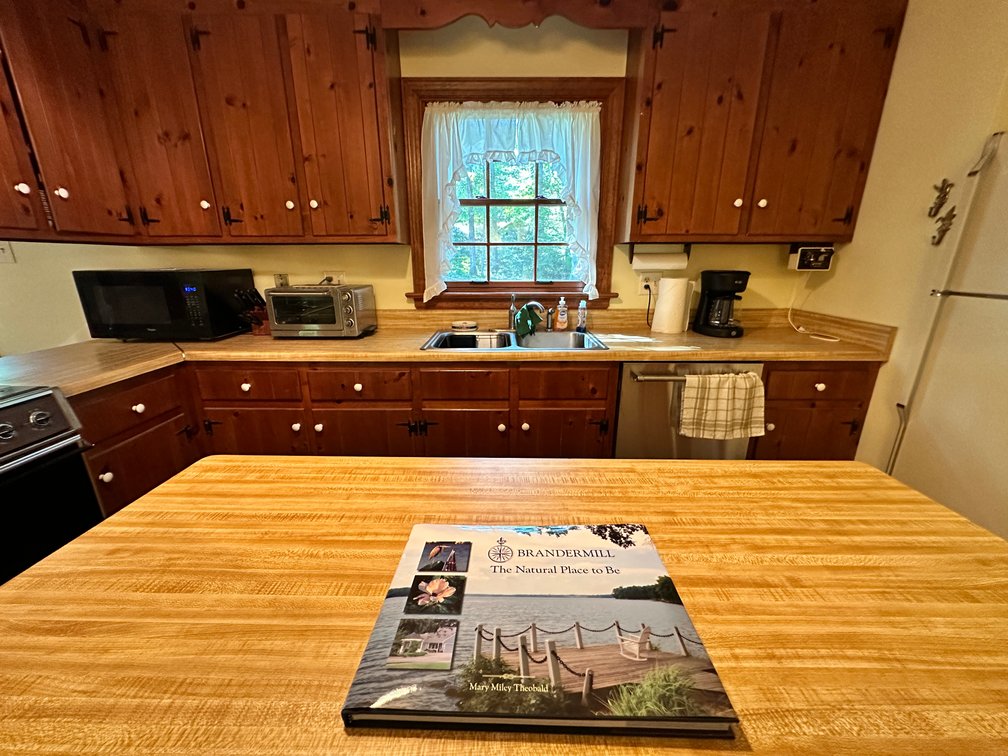 Image for Estate of David & Phyllis Ahlberg: 4 Bed/ 3 Bath,  2352 Sq. in the Brandermill Development - 13903 Sterlings Bridge Rd