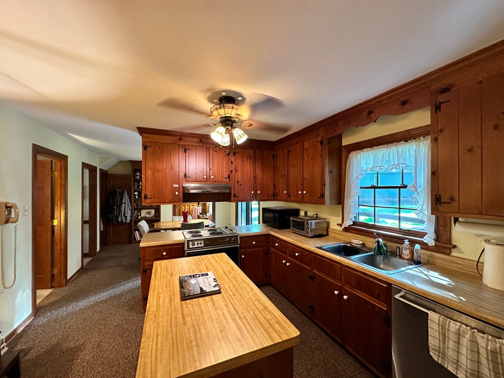 Image for Estate of David & Phyllis Ahlberg: 4 Bed/ 3 Bath,  2352 Sq. in the Brandermill Development - 13903 Sterlings Bridge Rd
