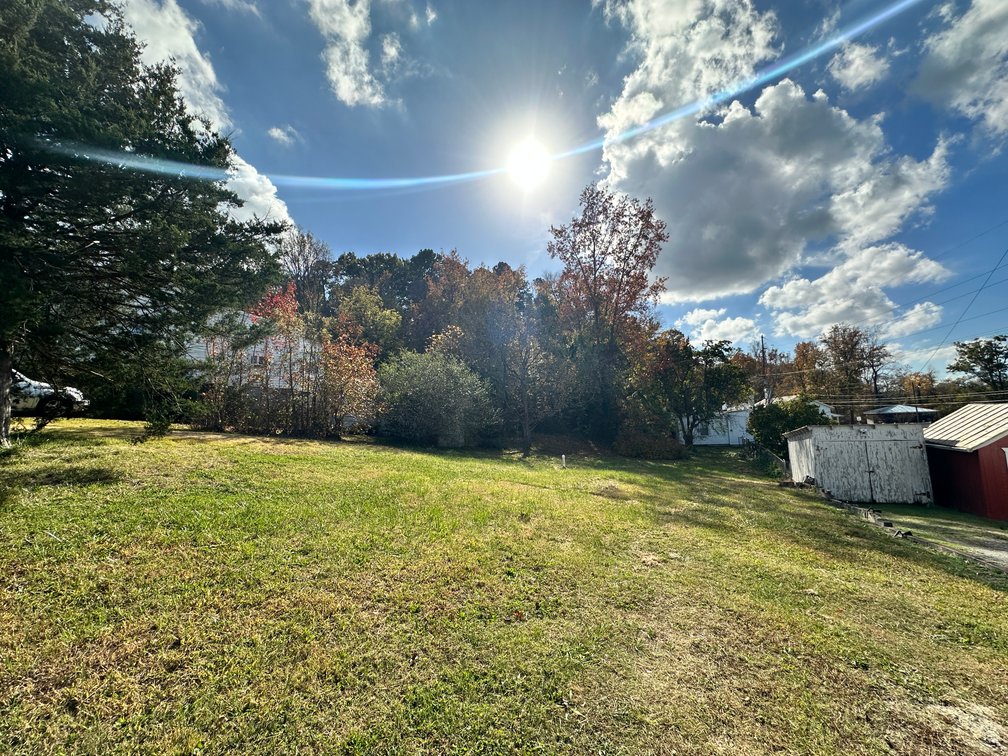 Judicial #10 (Atosha W. Custer) Parcel Tax ID-56534, TACS#120249,  0.1797 Acres+/- Vacant Lot, Residential,  Oak Ridge Road, Danville 24541