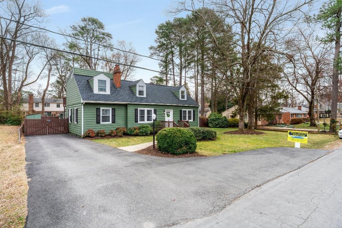 Image for Beverly Hills Charm: Stunning Cape Cod with Modern Updates - 1117 Beverly Dr. Henrico VA 23229
