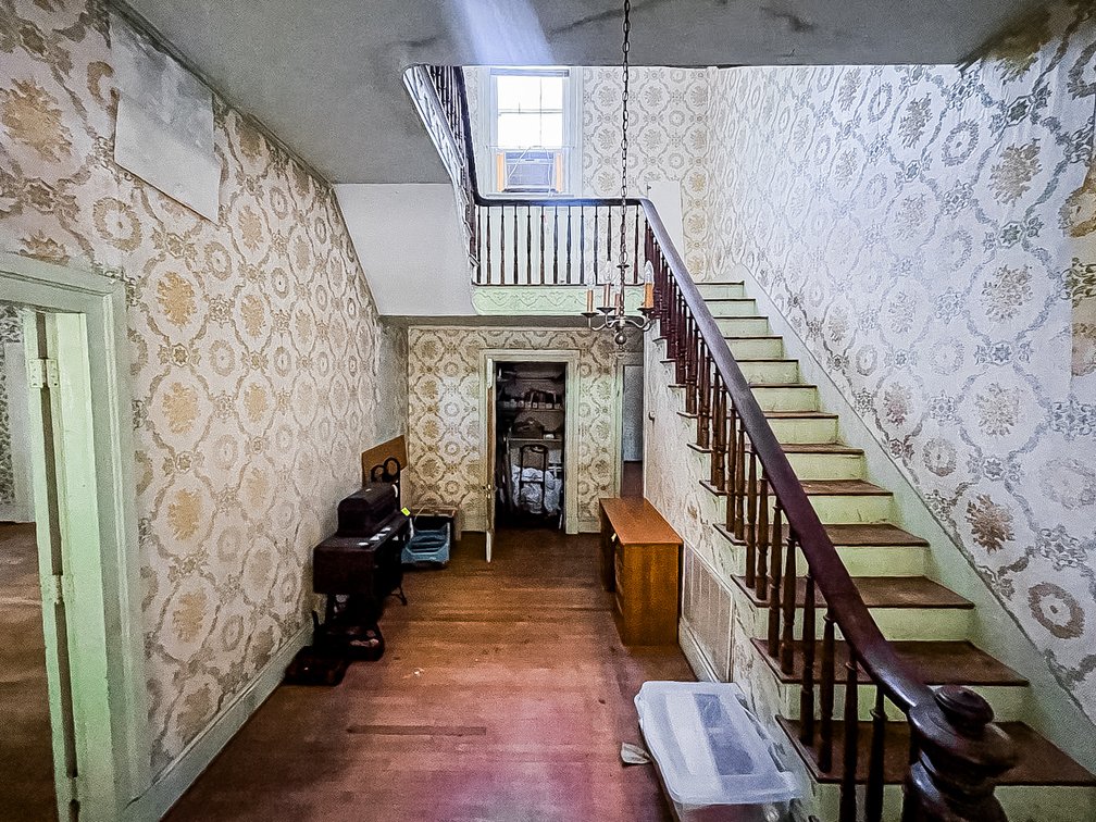 Image for Historic Single-family Home: 22446 E Depot St, Newsoms, Virginia
