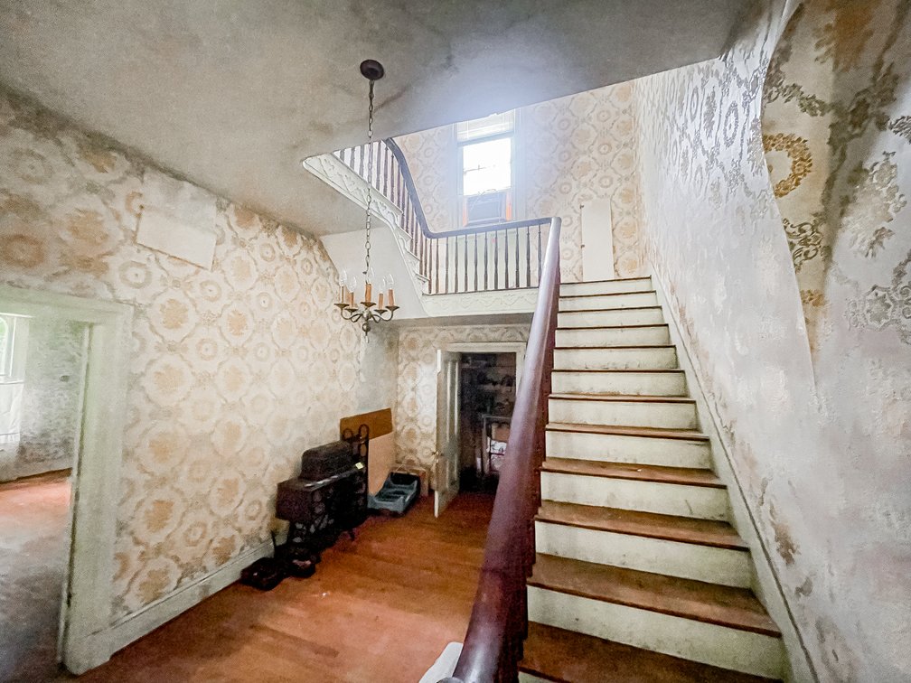 Image for Historic Single-family Home: 22446 E Depot St, Newsoms, Virginia