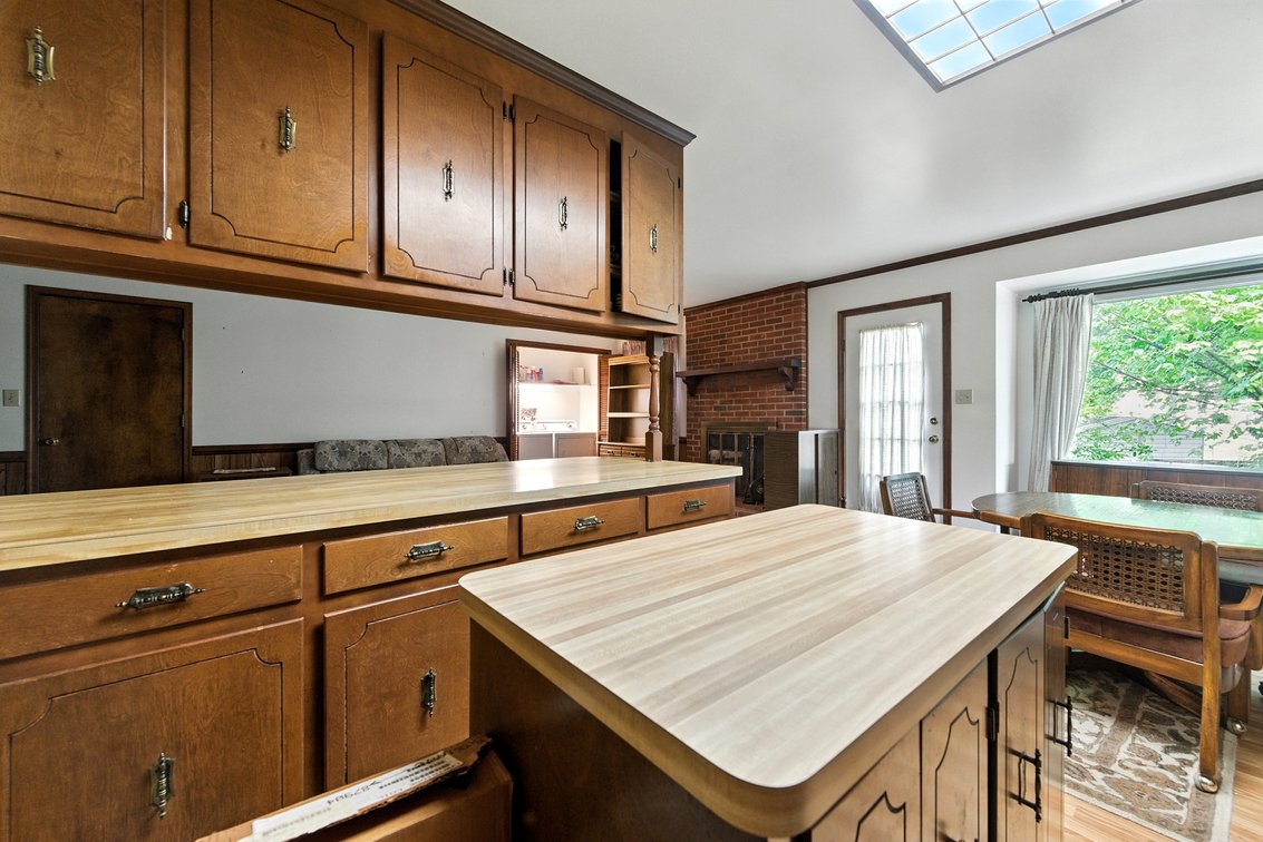 Image for WATERFRONT ESTATE AUCTION 