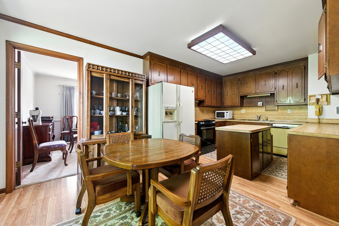Image for WATERFRONT ESTATE AUCTION 