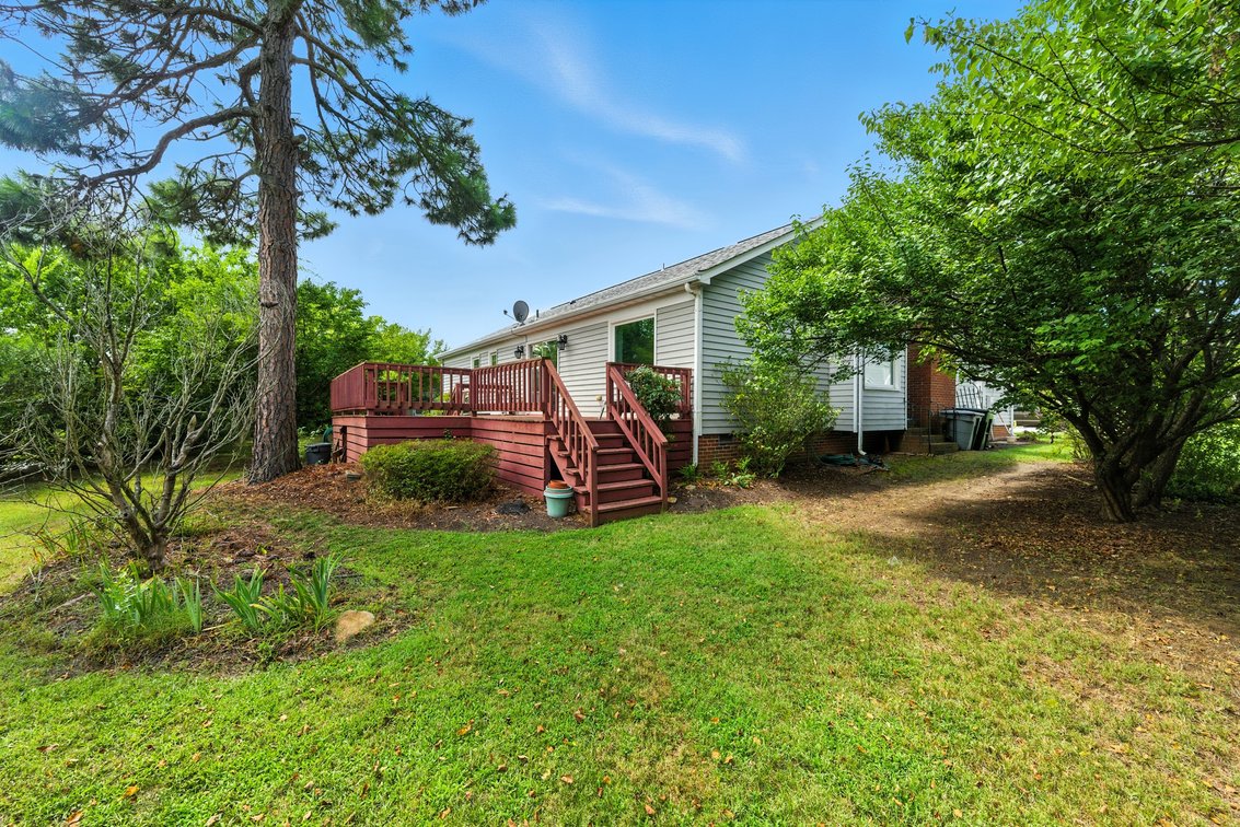 Image for WATERFRONT ESTATE AUCTION 