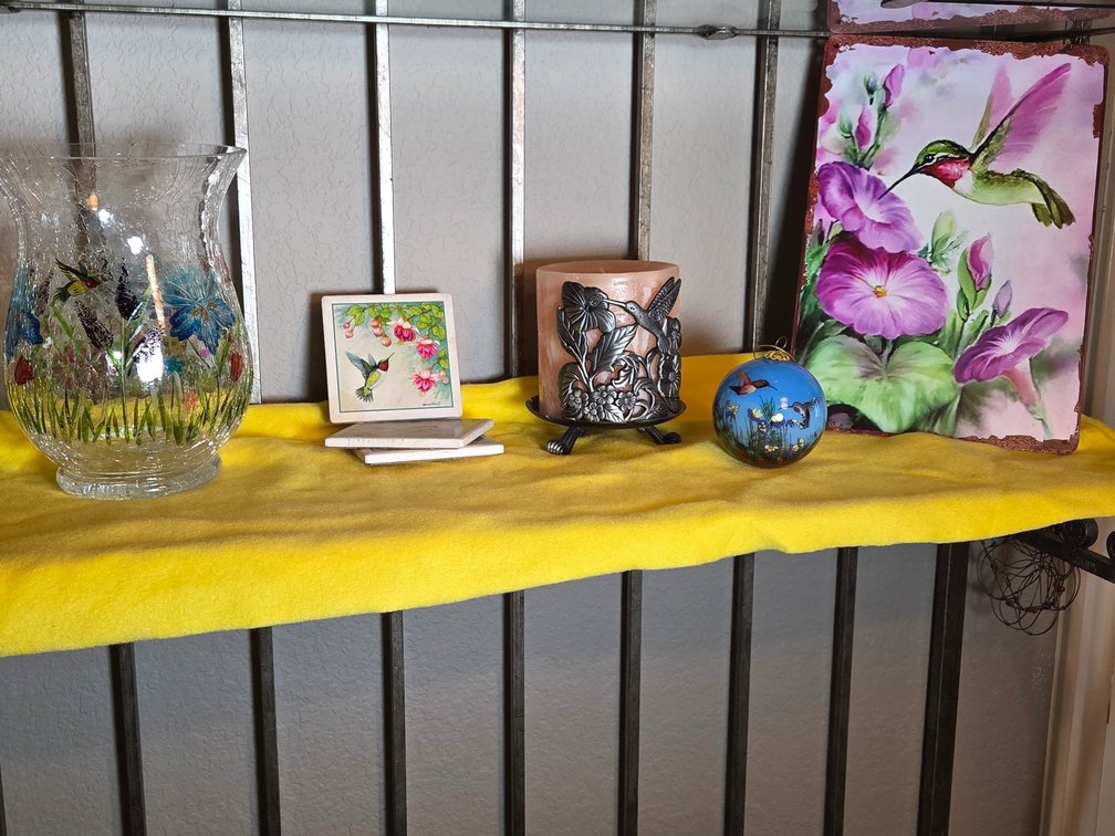 Hummingbird Decor