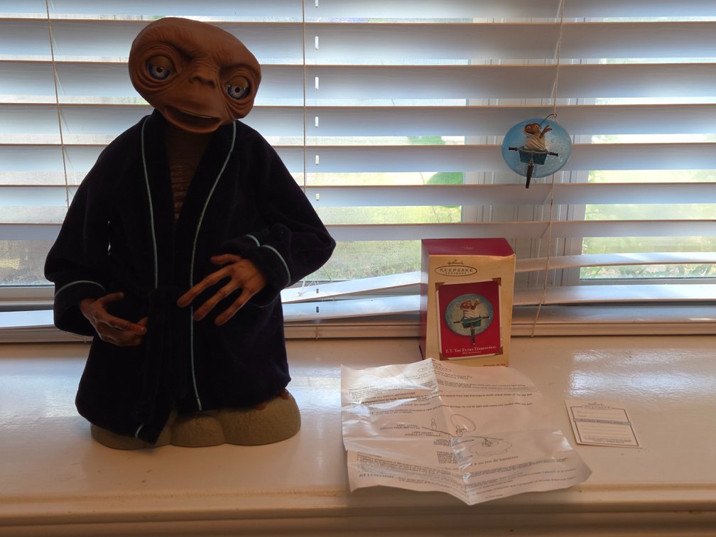 E.T. The Extra Terrestrial 20th Anniversary 