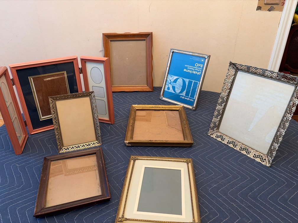 Group of vintage picture frames