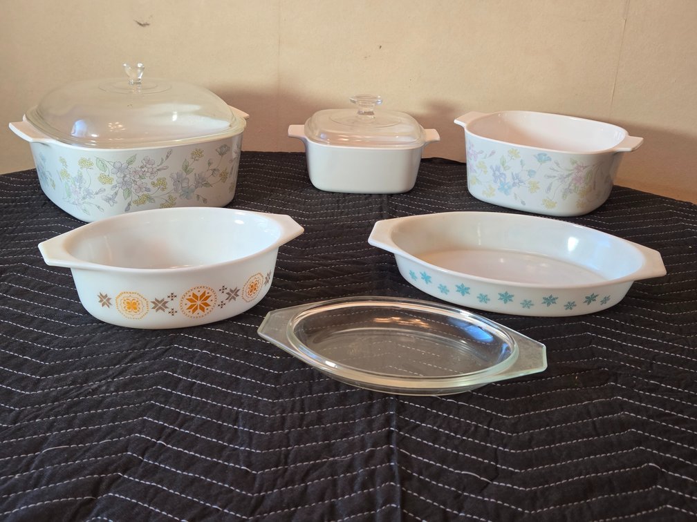 Vintage Pyrex and Corningware Oven Safe Cookware