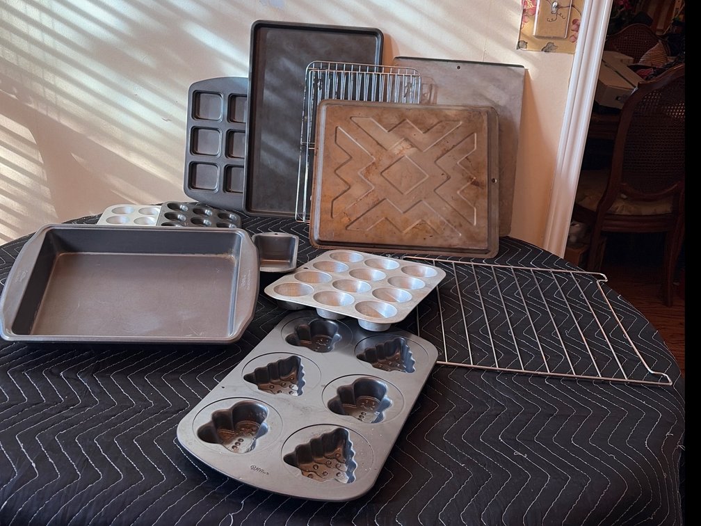 Baking pans
