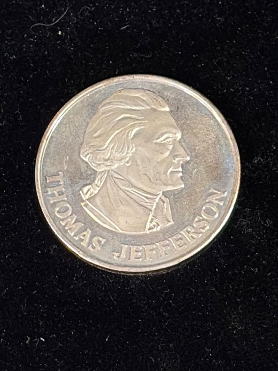 Thomas Jefferson, one troy ounce silver bullion round