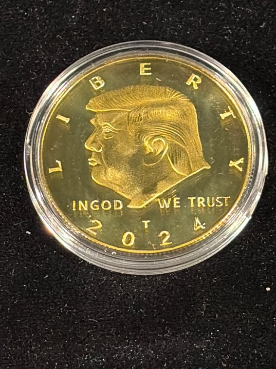 2024 Trump commemorative coin