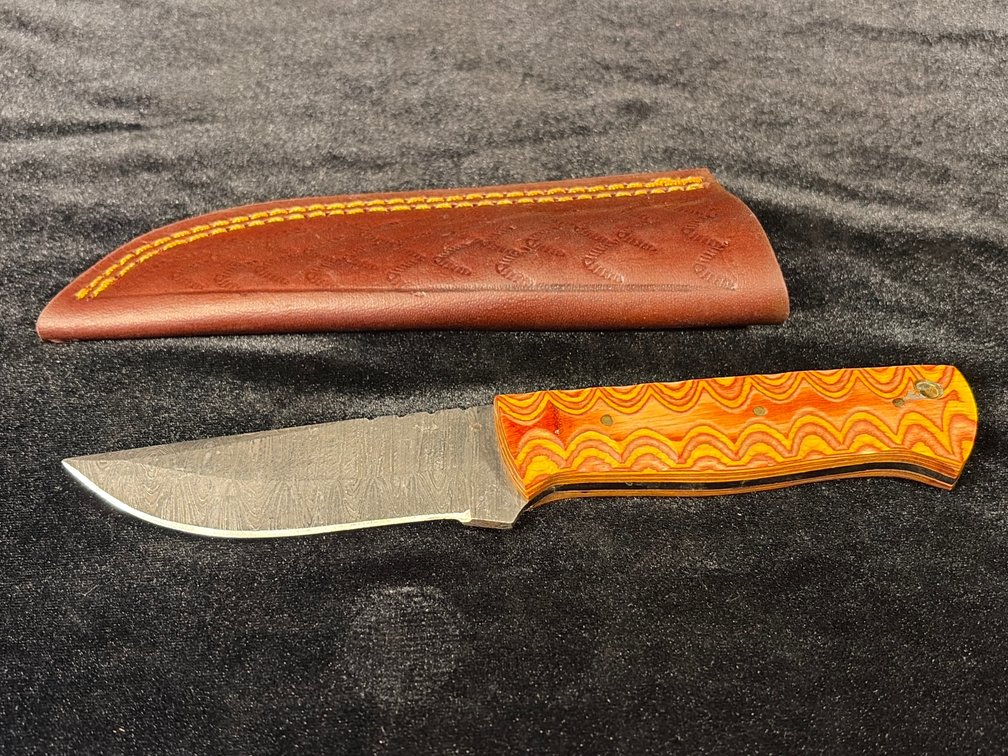 Damascus blade hand crafted sheath knife