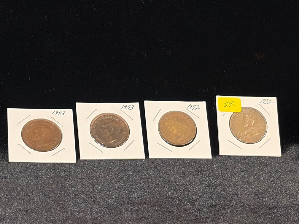(4) Australian large pennies 1932 and 1943