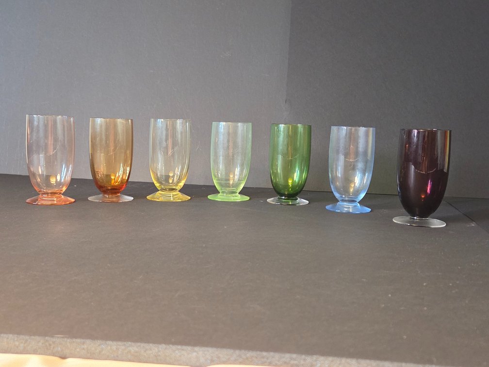 8 pc vintage MCM colorful booze glasses