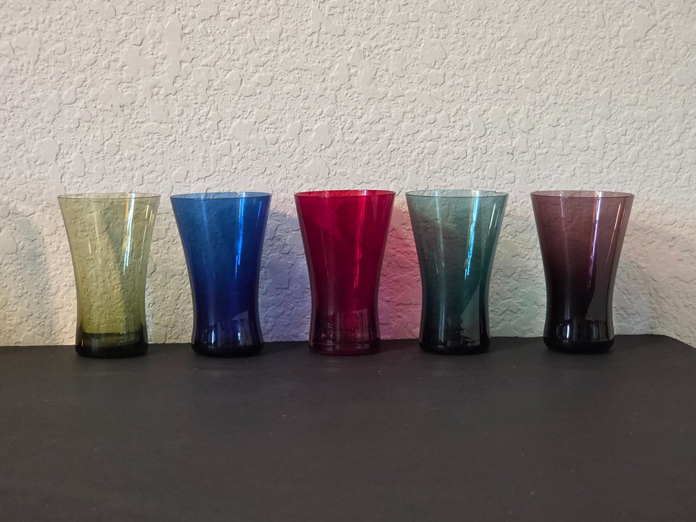 Rainbow Shot or Cordial Glasses by Godinger Silver Art 5 pc set