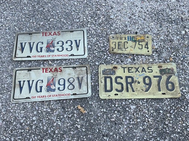Texas plates