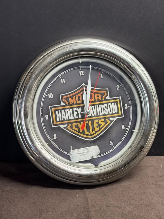 Harley Davidson neon Clock