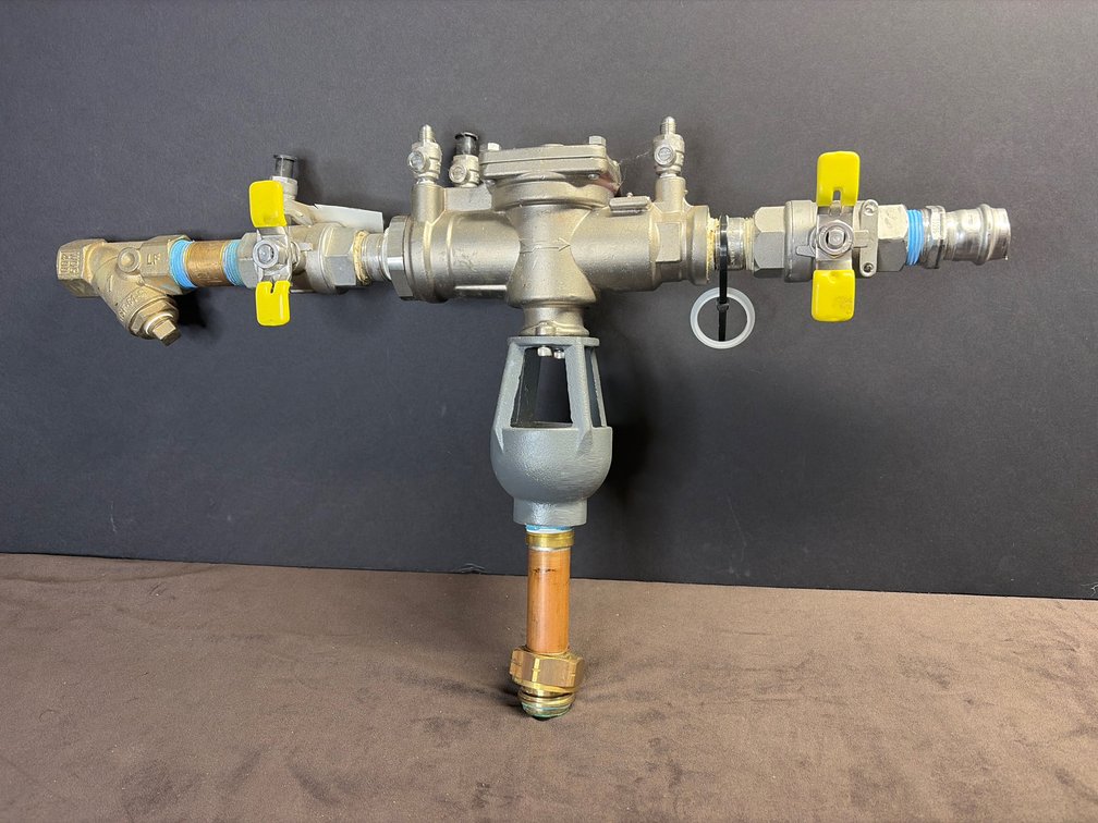 Watts 1” SS009-QT RT stainless steel backflow preventer assembly