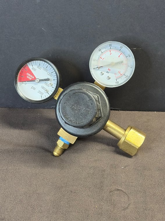 Tap-Rite 950 psi regulator
